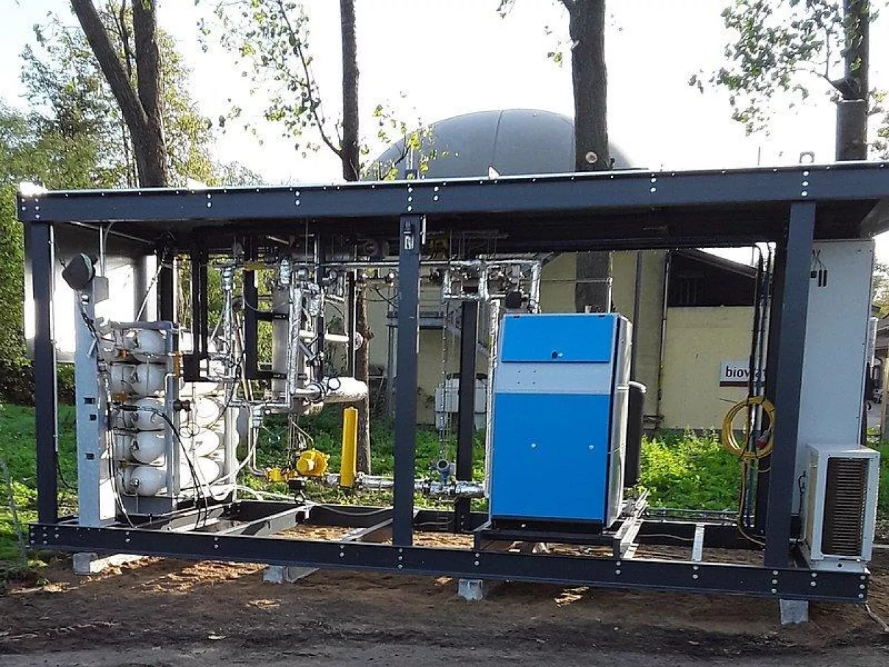 Stacja tankowania Bio-CNG w praktyce w ramach projektu RES4LIVE w Groß Kreutz