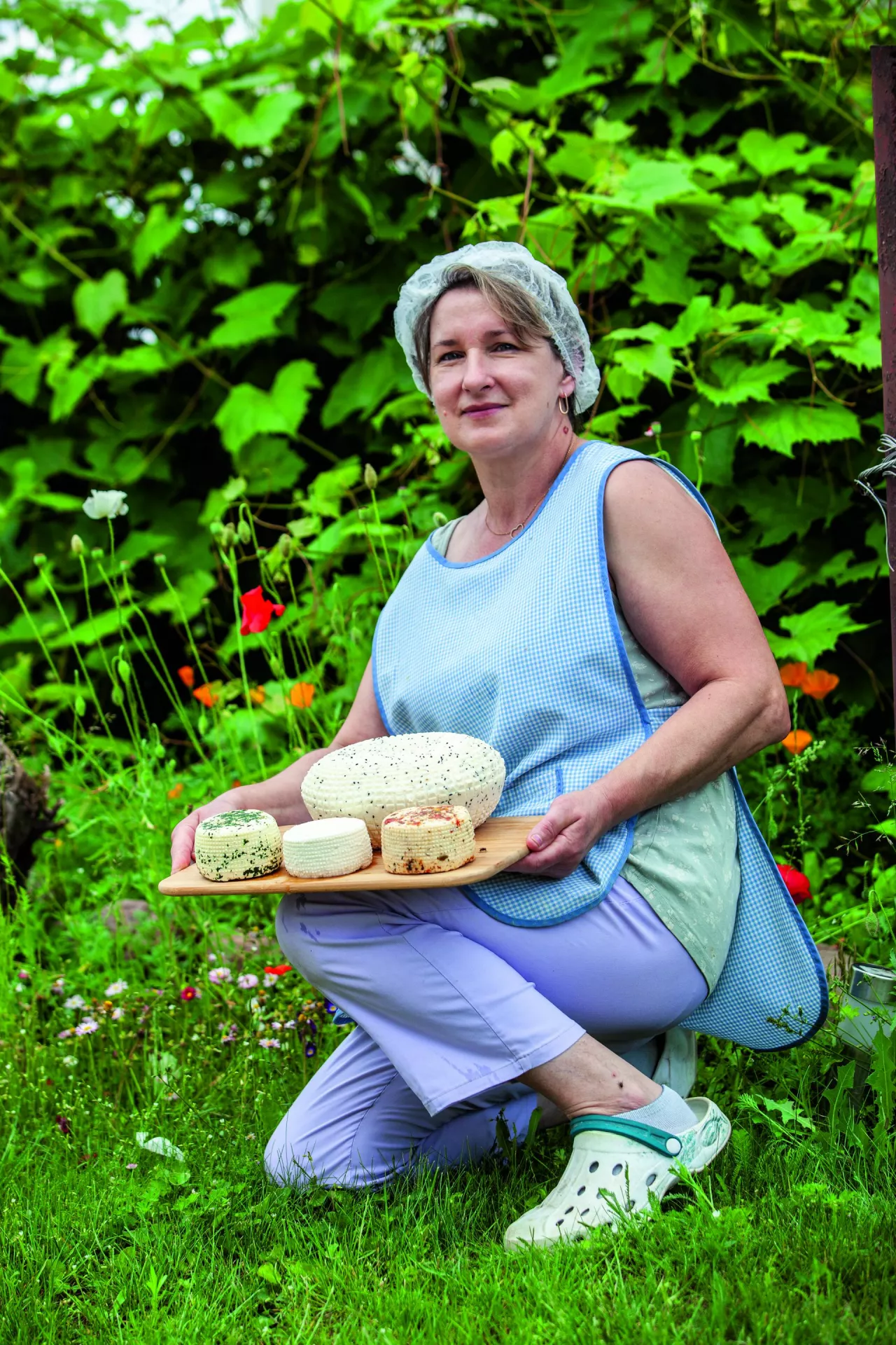 Dorota Sadowska, właścicielka serowarni, przejęła produkcję serów od swojej teściowej w 1997 roku.