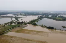 W Kantorowicach na Opolszczyźnie trwa dramatyczna walka z żywiołem.