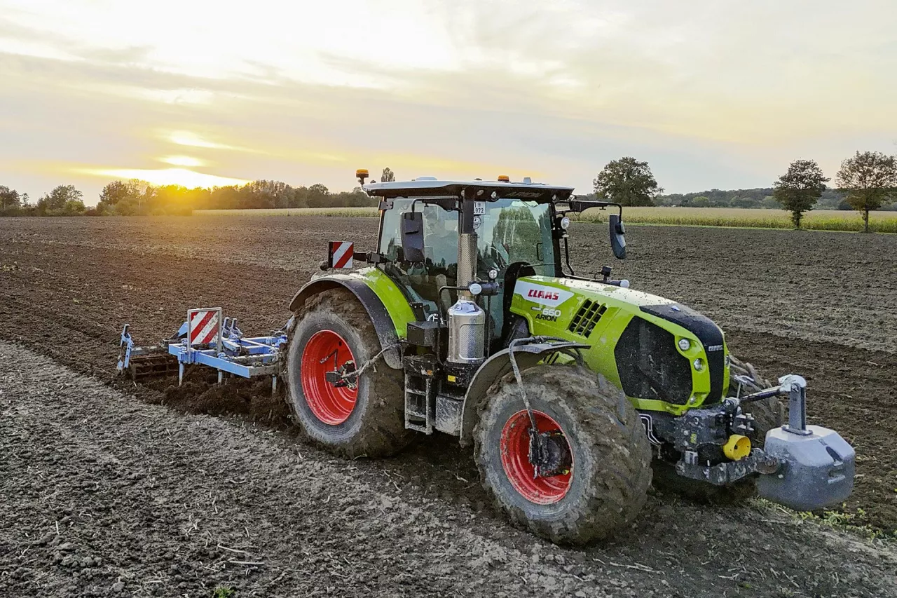 Test Claas Arion 660 Cmatic