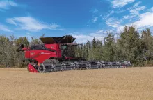 Kolejna firma, która zapowiedziała nowości techniczne na sezon 2025, to Case IH z nowym kombajnem Axial Flow 10, który stanie się najmocniejszym modelem w tej serii.