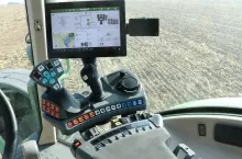 Technika, tap 12/2021, Fendt, Fendt ONE, nowe rozwiązania w ciągnikach, rolnictwo precyzyjne, nowoczesny ciągnik,