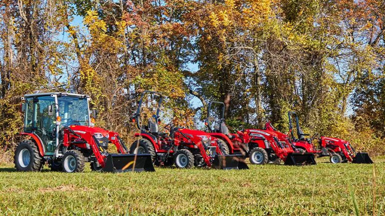 Seria kompaktowych ciągników Massey Ferguson zaprezentowana na targach National Farm Machinery Show w Louisville 12-15 lutego 2025.