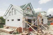 Czy można uzyskać prawo do nieruchomości, nie będąc właścicielem ziemi?