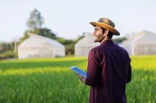 Premie dla młodych rolników PS WPR a zmiana działki