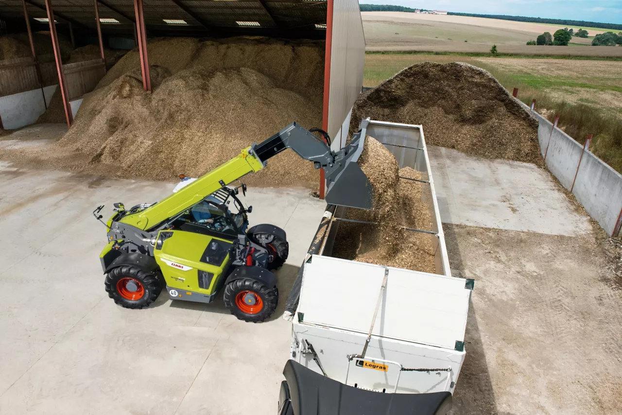 Ładowarka teleskopowa Claas Scorpion 848