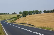 Zakaz ruchu maszyn rolniczych, zdjęcie poglądowe