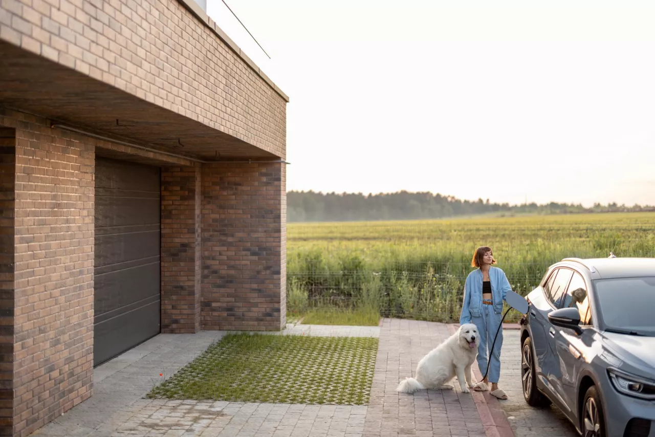 Garaż w każdym gospodarstwie rolnym: wraca temat podatków!