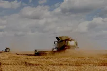 kombajny, żniwa, pole, rolnictwo, WPR, dopłaty