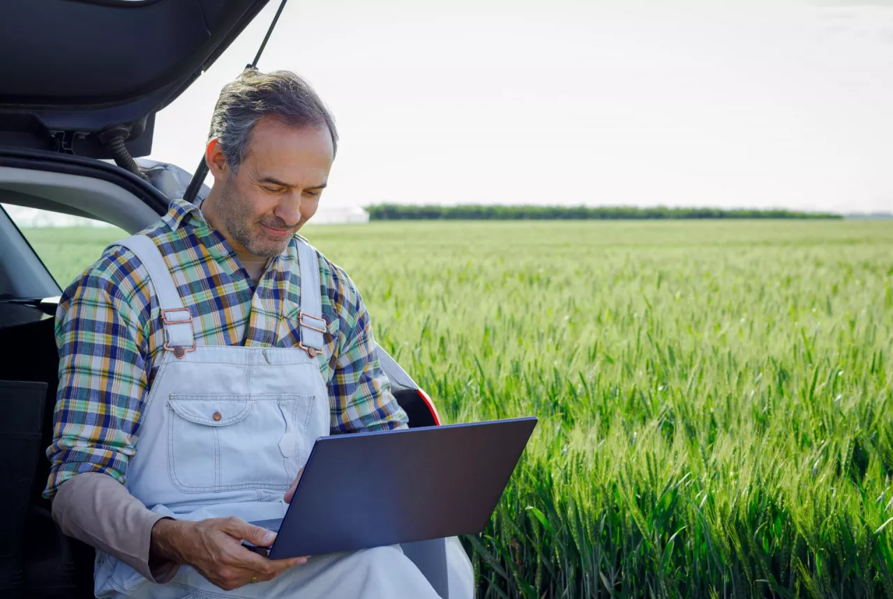 Nowa testowa wersja KSeF do faktur wystawianych online – co rolnicy powinni wiedzieć na ten temat?