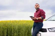 Samochód na gospodarstwo: ile VAT można odliczyć?