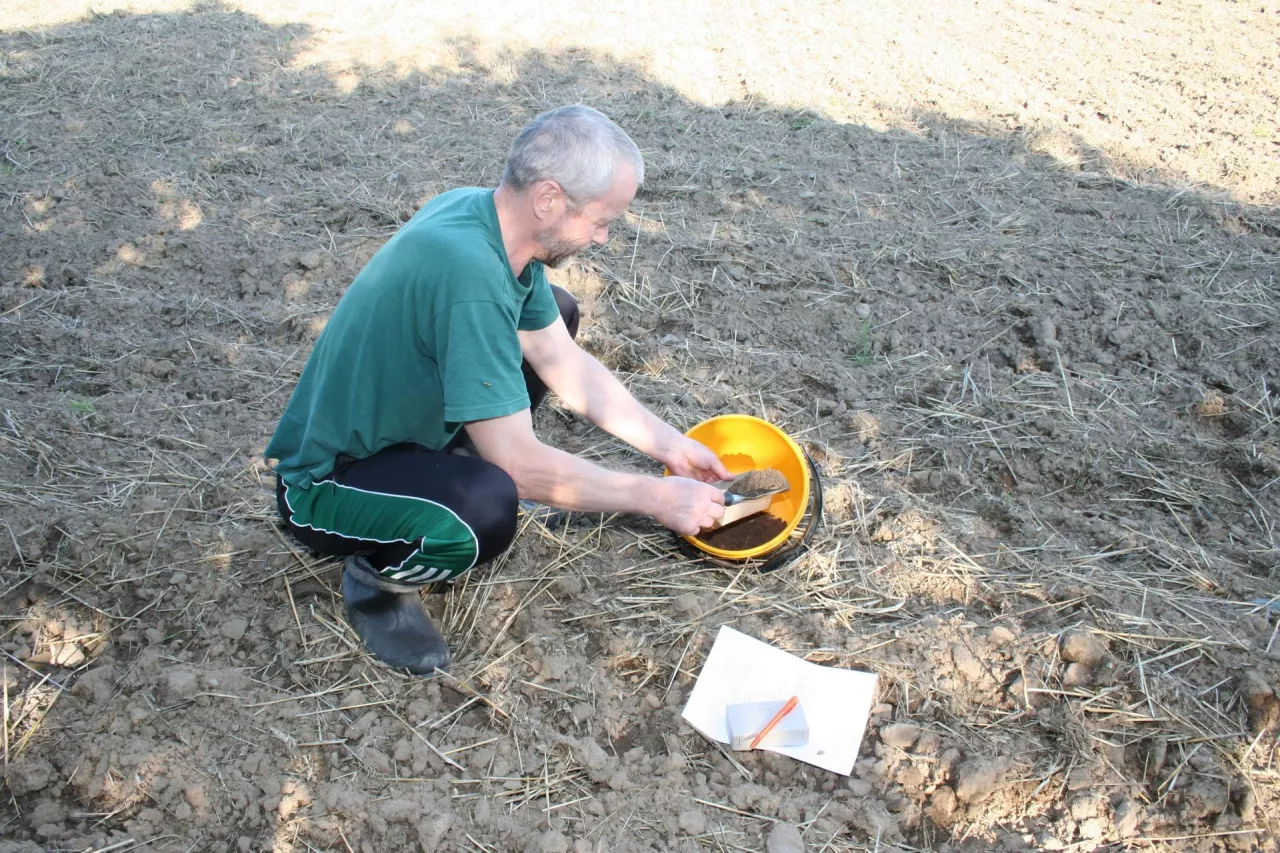 Pobieranie próbek gleby