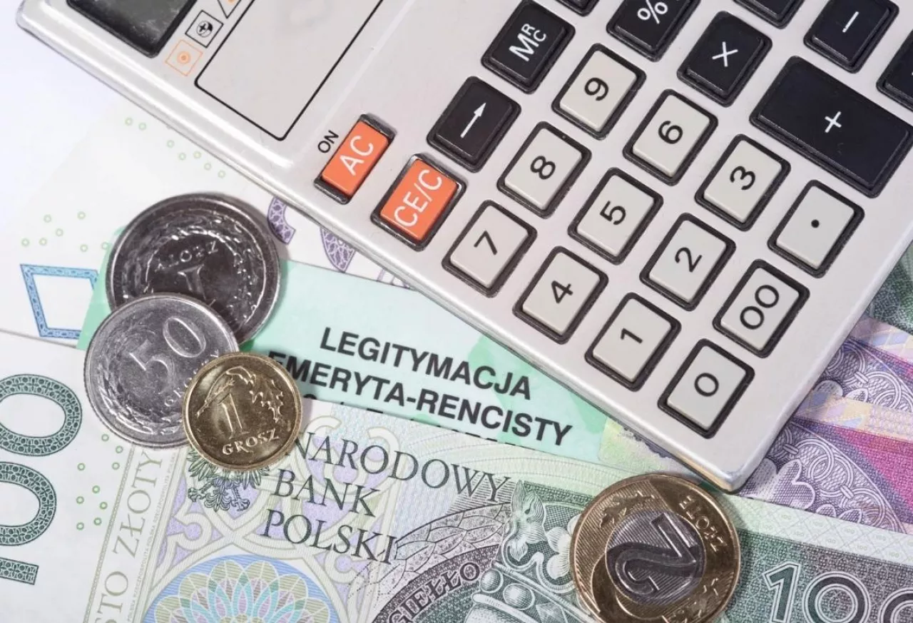 Emerytura lub renta z ZUS i KRUS? Będą zmiany w jednej z nich