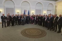 Uczestnicy spotkania przedstawicieli organizacji rolniczych w Pałacu Prezydenckim w Warszawie, 13 września 2025 r.