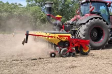 Nowe siewniki Väderstad Tempo trafia do rolników od połowy 2026 roku.