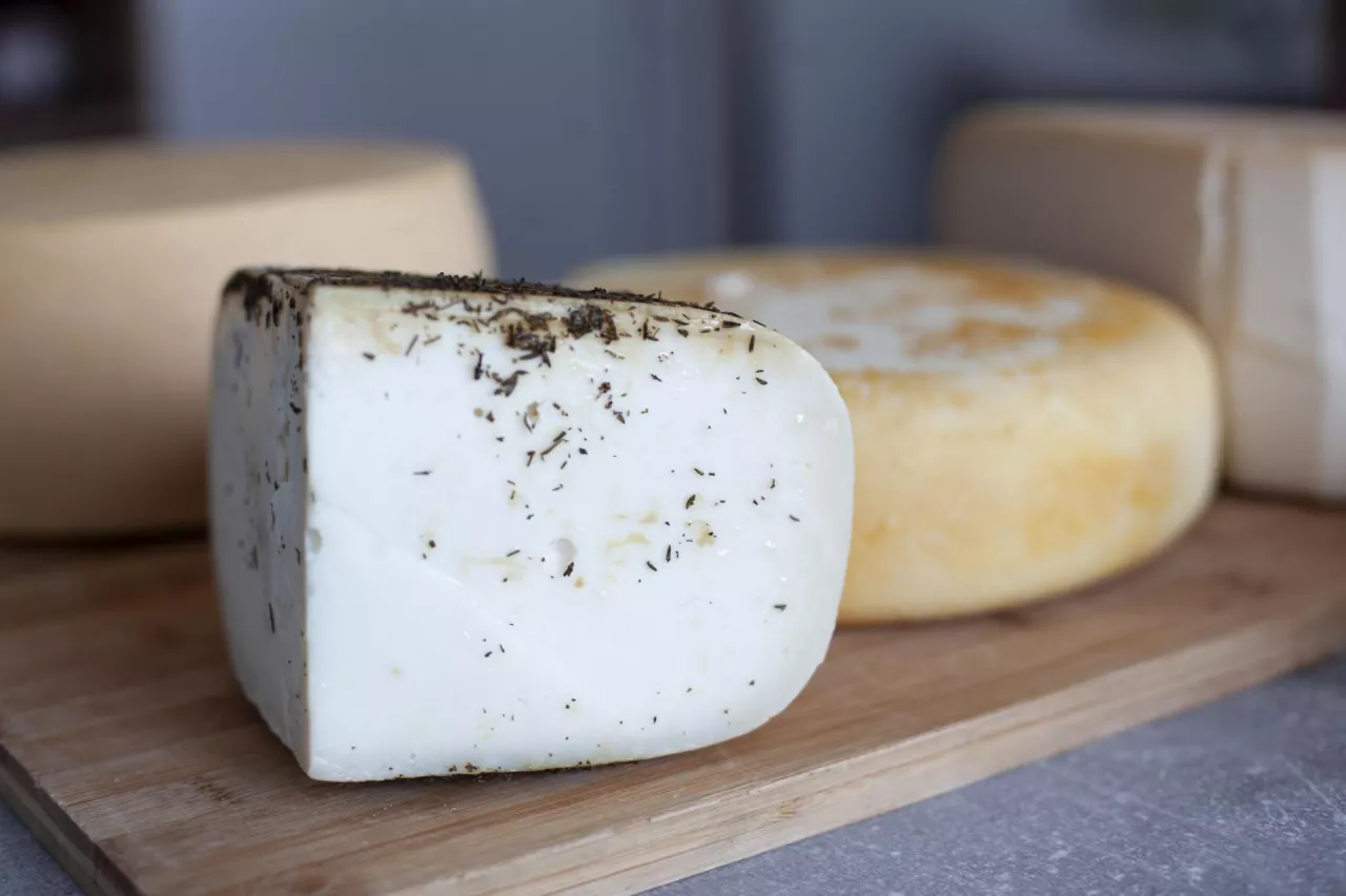 Monika Lasoń, Groser, Grodziskie sery