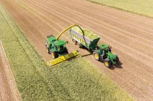 System Active Fill Control wykorzystuje system kamer stereoskopowych do automatycznego sterowania obrotem i położeniem klapy rury wyładowczej.