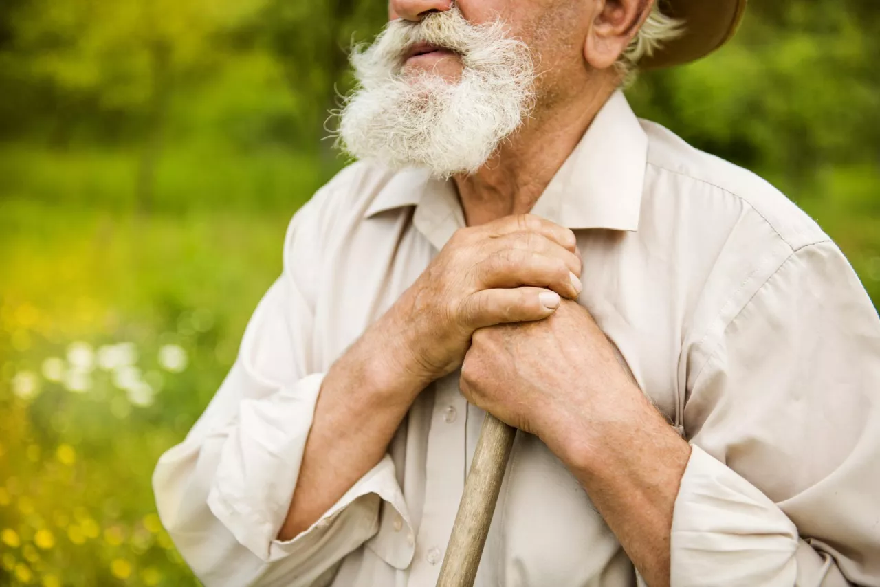 Emerytura z KRUS i ZUS: dlaczego starsi rolnicy-dwuzawodowcy czują się poszkodowani? 