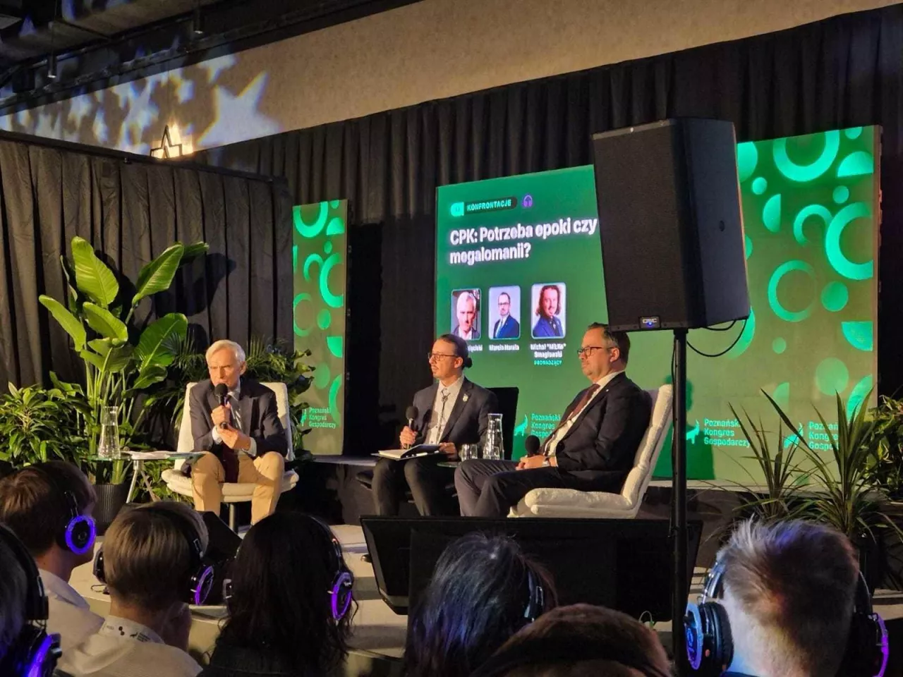 Podczas Poznańskiego Kongresu Gospodarczego, który odbył się 27–28 października w sercu Wielkopolski miała miejsce dyskusja poświęcona kontrowersjom wokół budowy Centralnego Portu Komunikacyjnego (CPK).