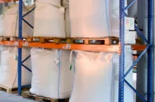 nawozy, ceny nawozów, magazyn z nawozami