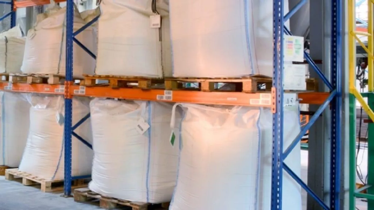 nawozy, ceny nawozów, magazyn z nawozami