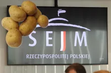 Posłowie domagają się od ministra rolnictwa przywrócenia odszkodowań dla gospodarstw nasiennych dotkniętych bakteriozą ziemniaka poprzez zmianę przepisów rozporządzenia