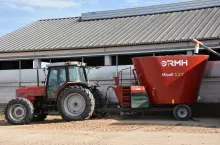 Paszowóz o pojemności 12 m3