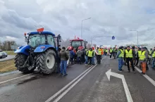 protest rolników, ciągniki na drogach