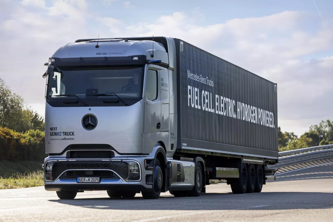 Mercedes-Benz NextGenH2 Truck