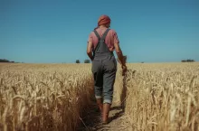 Czy żona musi wystąpić o emeryturę z ZUS? Co z rentą rolniczą z KRUS po 60. roku życia?