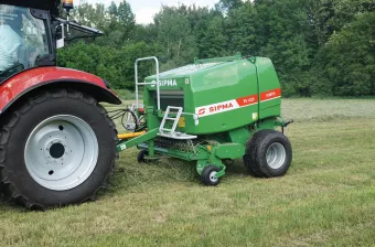 816793