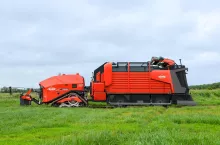 Kuhn Karl z przyczepą Luis