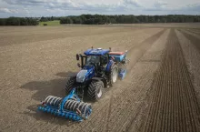 New Holland wprowadza nową wersje ciągników T7 ze standardowym rozstawem osi.