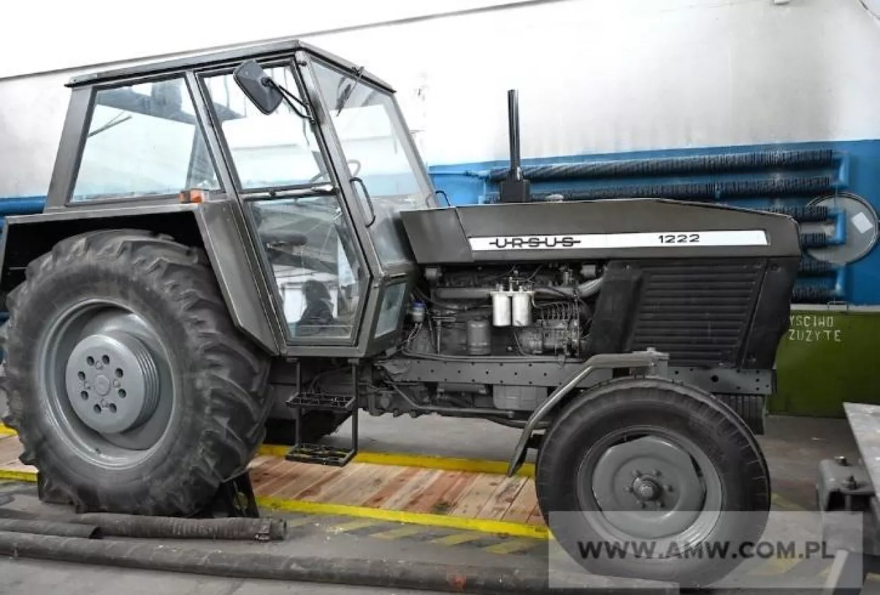 Ursus C-1222 oferowany przez OR AMW w Bydgoszczy