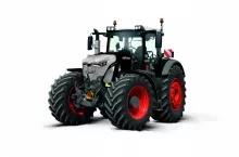 Jubileuszowa edycja Fendt 900 Vario nawiązuje do stylistyki Design Line z 2005 r. Limitowana seria powstanie w liczbie 300 egzemplarzy.