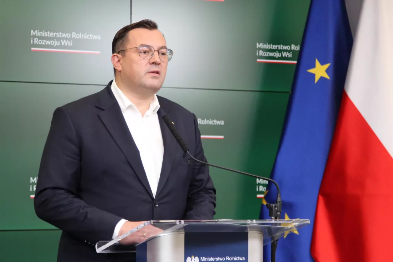Ważne jest bieżące wsparcie, żeby gospodarstwa mogły przetrwać kryzys, ale nie da się do wszystkiego dopłacić – przynał minister rolnictwa 