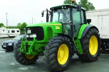 John Deere 6920
