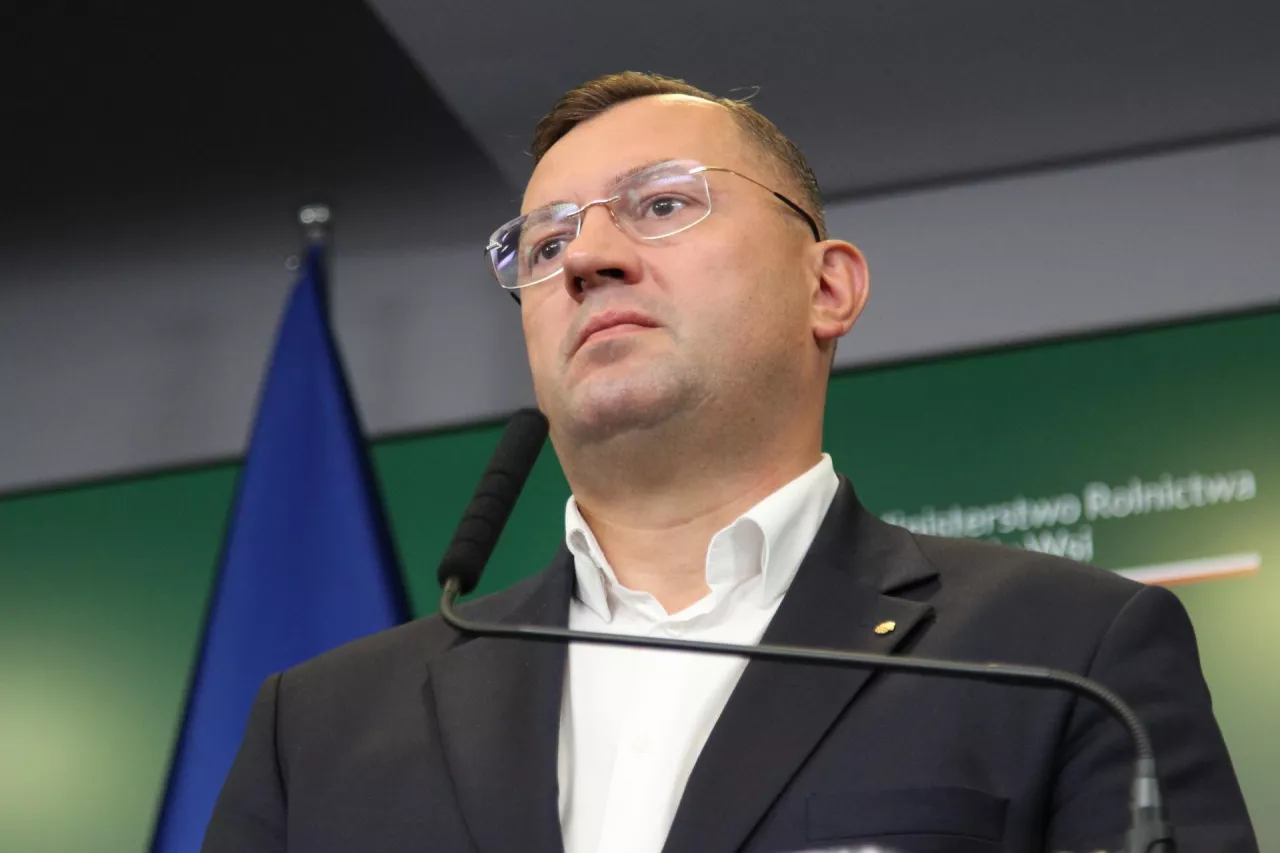 Minister rolnictwa zapowiedział udostępnienie dokumentacji dotyczącej postępowań