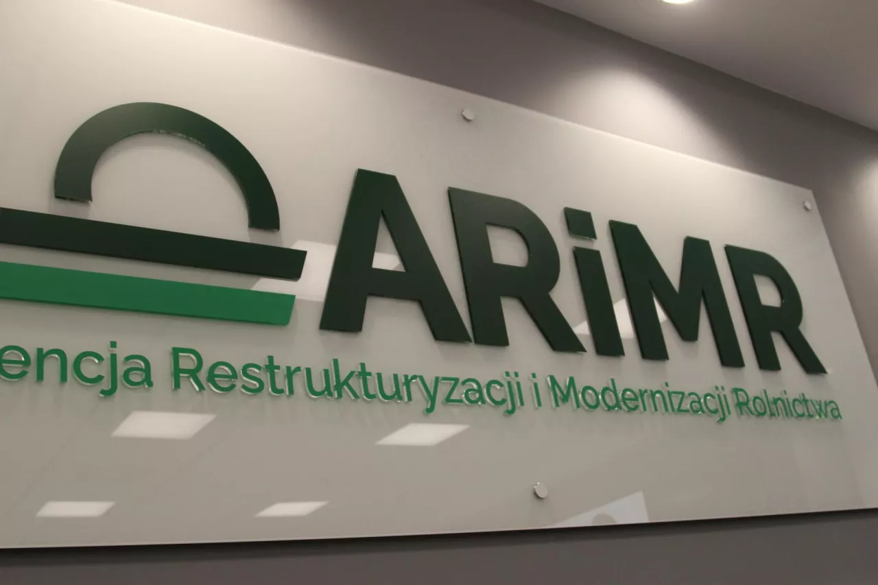 Kierunek wyznaczony przez resort rolnictwa jest jasny: ARiMR ma pracować sprawniej, ale nie poprzez automatyczne zwiększanie liczby etatów