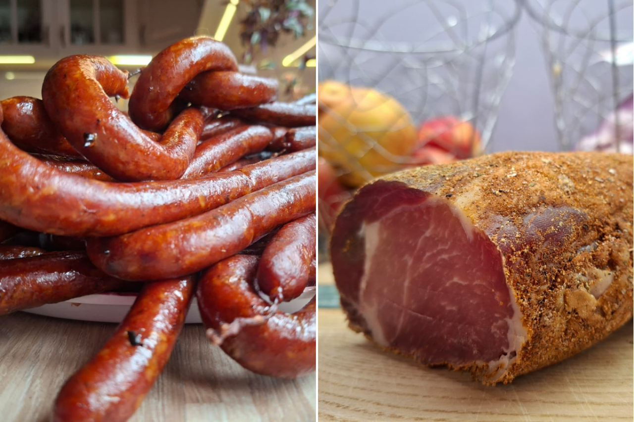Wędzone kiełbasy i dojrzewająca szynka domowej produkcji