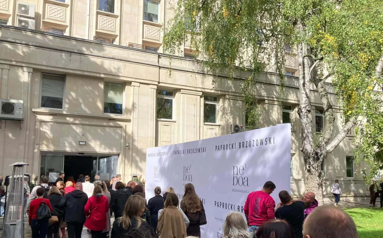 Wczoraj wieczorem w gmachu Ministerstwa Rolnictwa i Rozwoju Wsi w Warszawie odbył się pokaz mody duetu Paprocki&Brzozowski