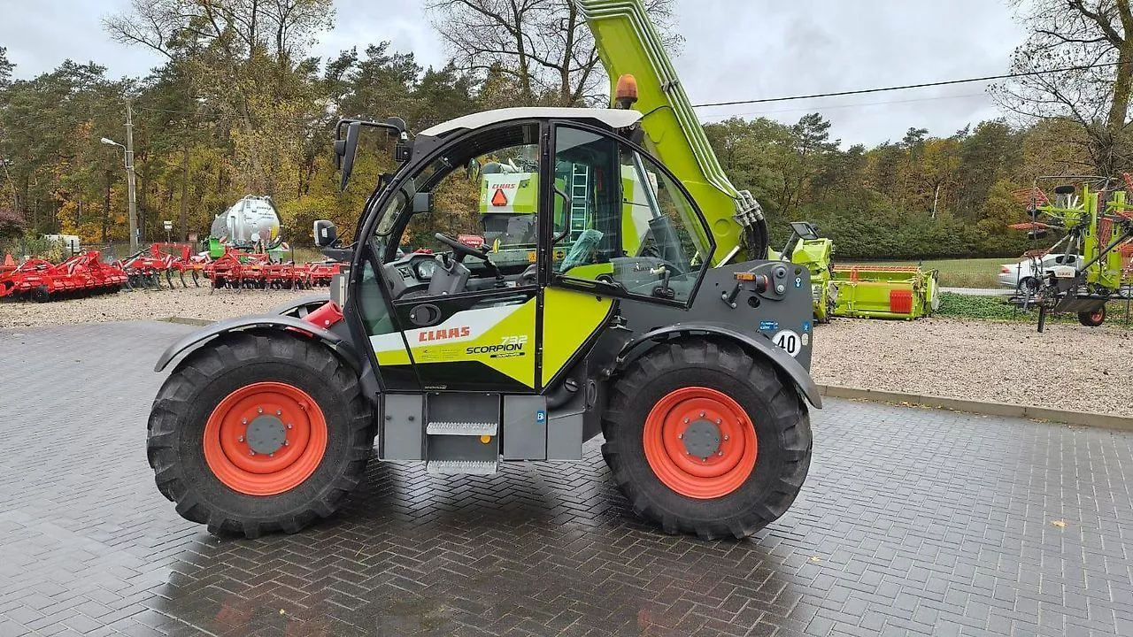 Claas Scorpion 732 VP oferowany przez Contractus Agro