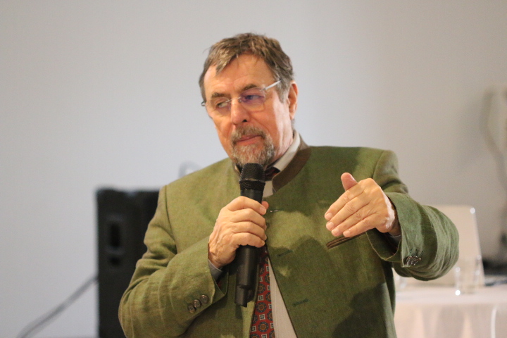 Prof. dr Hansgeorg Schönberger, niezależny ekspert z N.U. Agrar