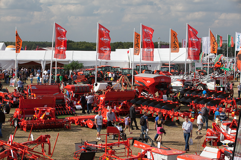 Sobota na wystawie Agro Show 2015 w Bednarach.