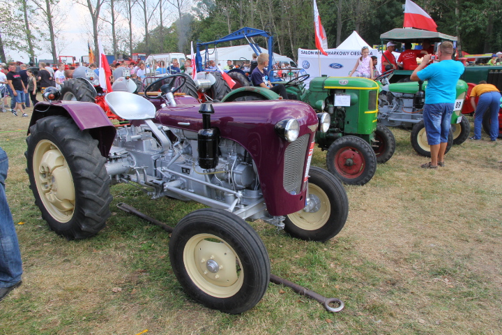 Ursus C-325