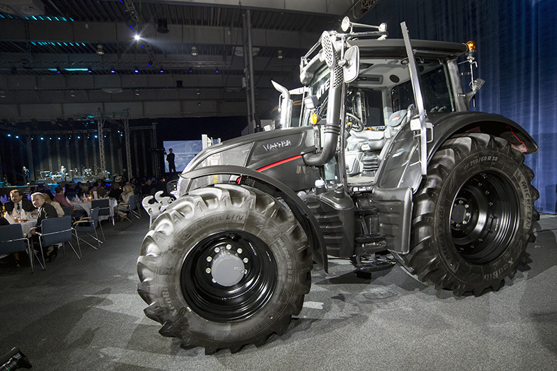Valtra.