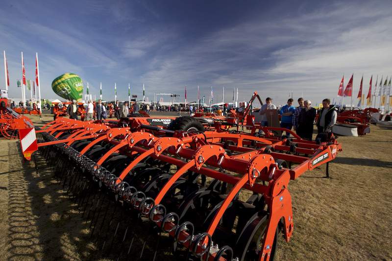 Wystawa rolnicza Agro Show 2016 w Bednarach k. Poznania przyciągnęła tłumy rolników.