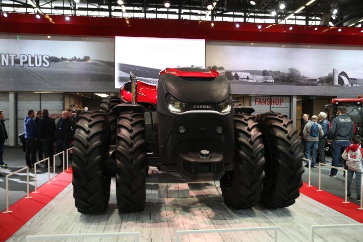 Bezzałogowy traktor marki Case IH