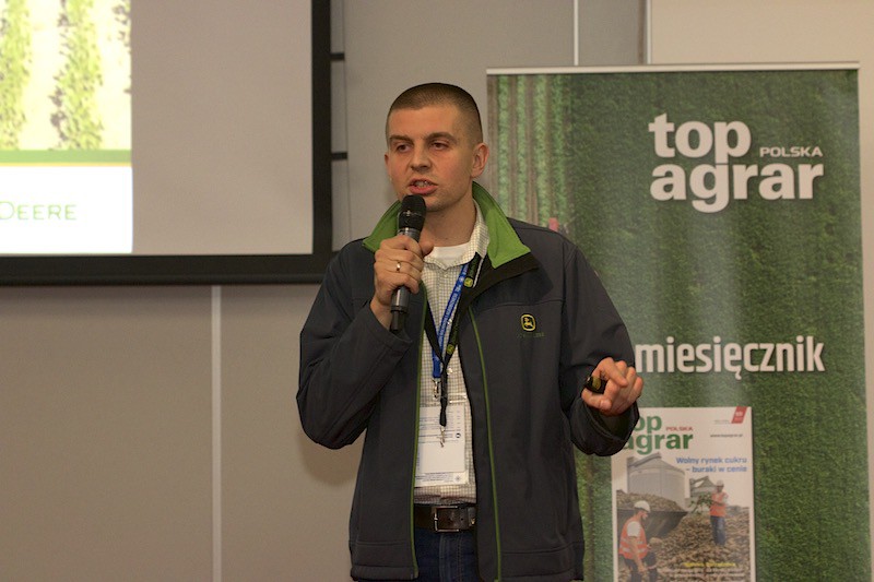 Panel Uprawa: Piotr Grabiński z firmy John Deere.