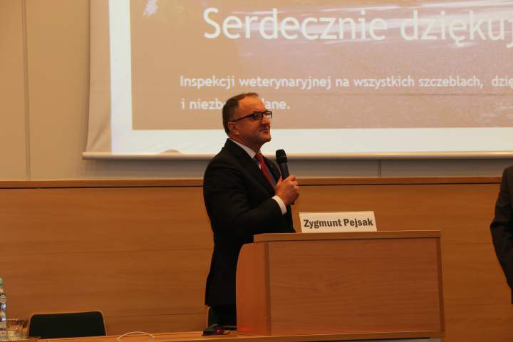 Podczas konferencji prof. Pesjak został odznaczony orderem "Zasłużony dla woj. lubelskiego"